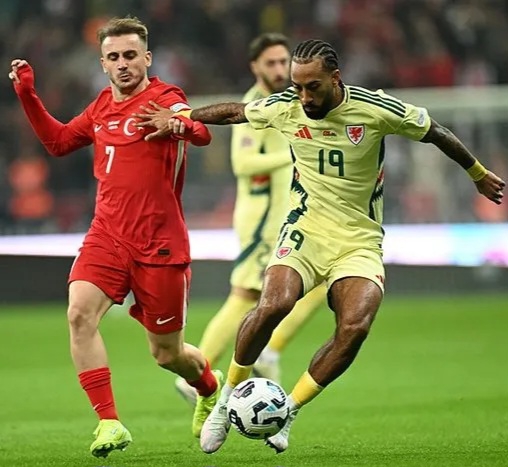 A Milli Futbol Takımı, Galler'i geçemedi! Kerem penaltı kaçırdı...