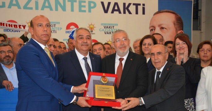 AK PARTİ GAZİANTEP'TE MURAT ÇETİN GÖREVE BAŞLADI!