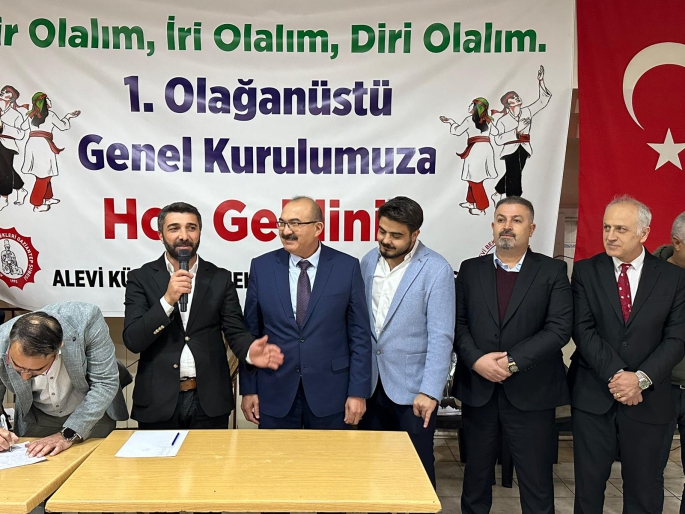 AKD'NİN YENİ BAŞKANI HASAN ÇOLAK OLDU