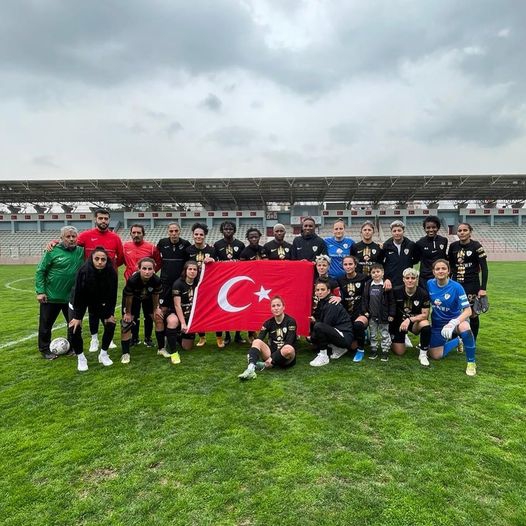 ALG Spor, çeyrek finalde 