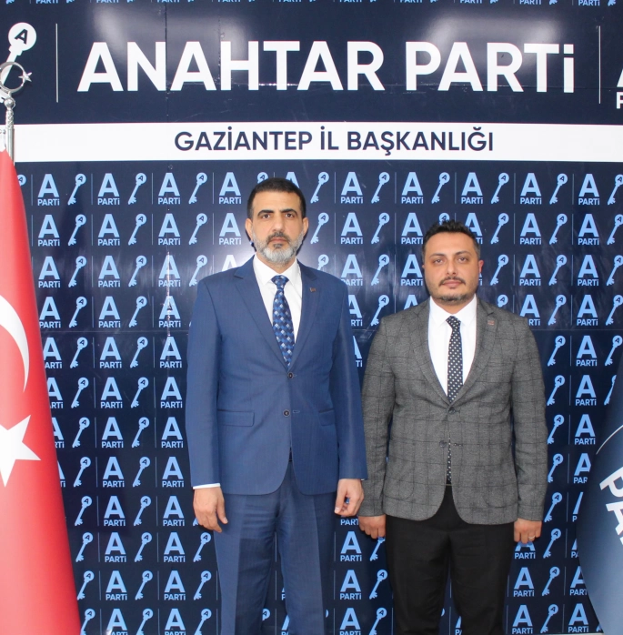 ANAHTAR PARTİSİN'DE ŞAHİNBEY İLÇE BAŞKANI MÜSLÜM YILMAZ OLDU