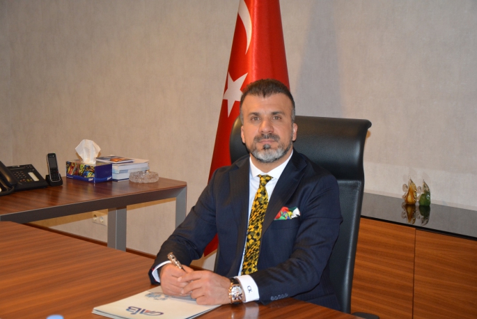 “Bayram insanlığa huzur ve barış getirsin”