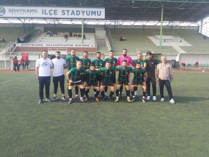 ÇİMENLİSPOR 3 PUANLA TANIŞTI