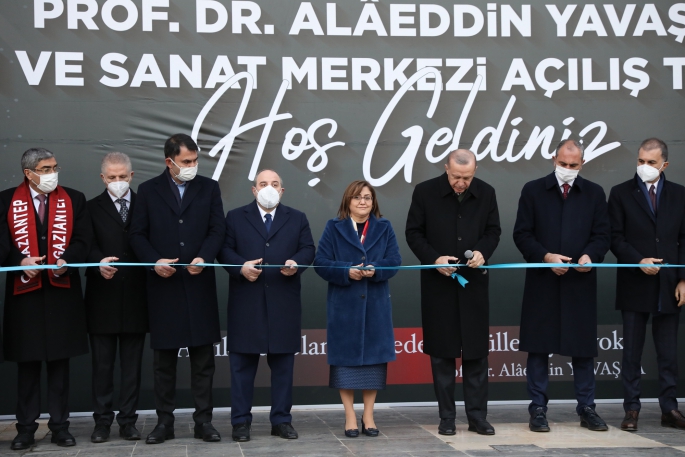 CUMHURBAŞKANI ERDOĞAN, PROF. DR. ALÂEDDİN YAVAŞCA KURS MERKEZİ’NİN AÇILIŞINI YAPTI!