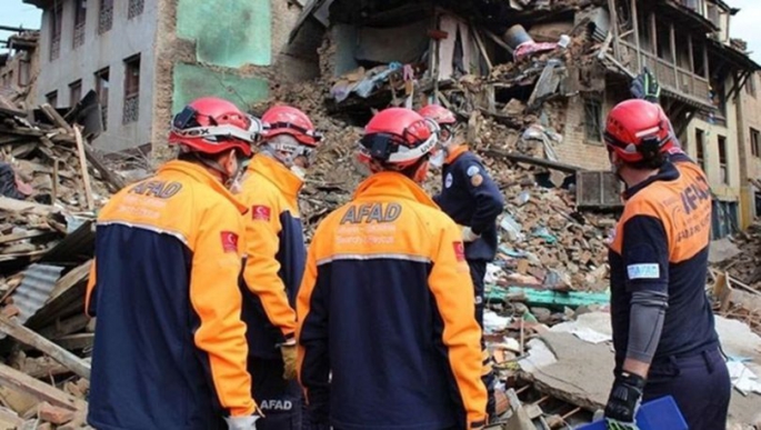 En büyüğü 5,8 olmak üzere 32 artçı deprem yaşandı