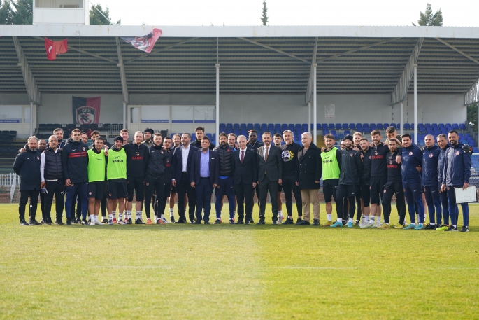 GAZİANTEP FK'DA O OYUNCULARA SON KEZ ŞANS VERİLECEK