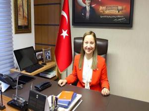 Dr. Derya Bakbak: 