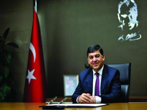 FADILOĞLU: BASIN, DEMOKRASİNİN VAZGEÇİLMEZ UNSURUDUR