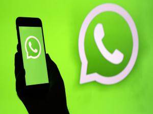 RUSYA'DAN YETKİLİLERE WHATSAPP UYARISI