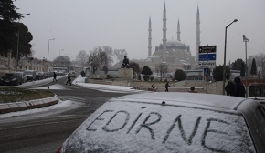 Soğuk ve yağışlı hava Trakya'dan giriş yaptı