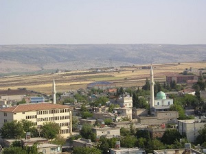 HAYIRSEVER HANİFİ GÜRBÜZ YAVUZELİ’NE OKUL YAPTIRACAK