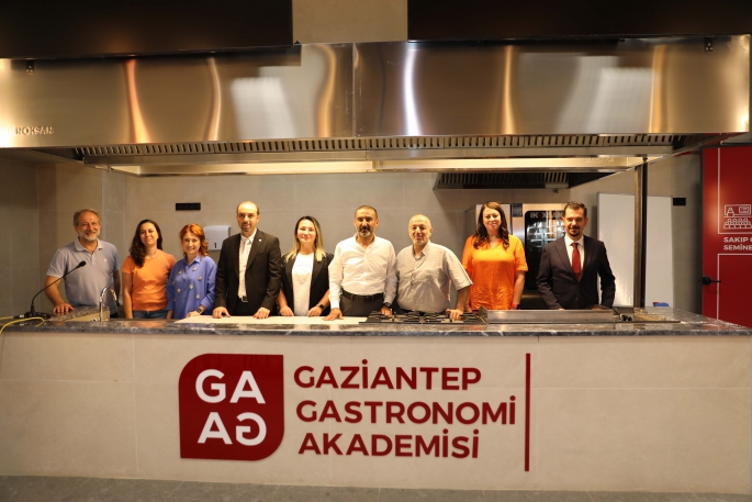 İMZALAR GASTRONOMİ BİLİMİ İÇİN ATILDI