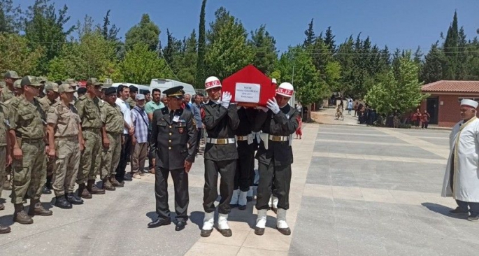 Kıbrıs Gazisi Mehmet Özkorkmaz Askeri Törenle Son Yolculuğuna Uğurlandı