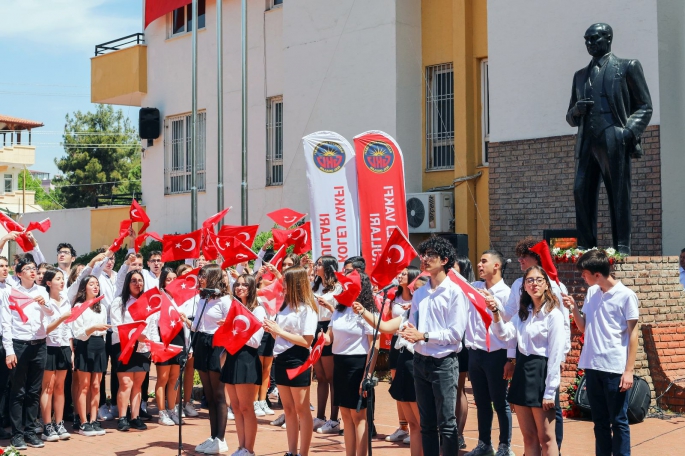 Kolej Vakfı’nda 19 Mayıs Coşkusu