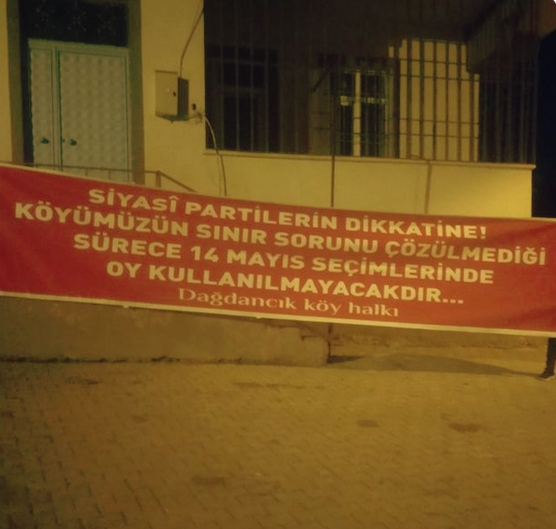 KÖYLÜLER SEÇİMİ PROSTETO EDİYORLAR! SORUNLARI ÇÖZÜLMEZSE OY KULLANMAYACAKLAR...