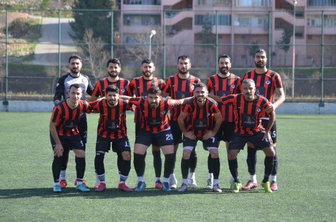   LİDER GAZİŞEHİRGÜCÜ, GAZİSPOR’A TAKILDI