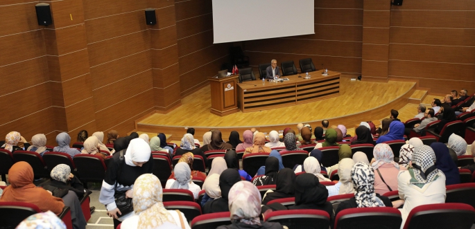 PROF. DR. ASLAN’DAN HZ. PEYGAMBER’İN ÖRNEKLİĞİ KONFERANSI