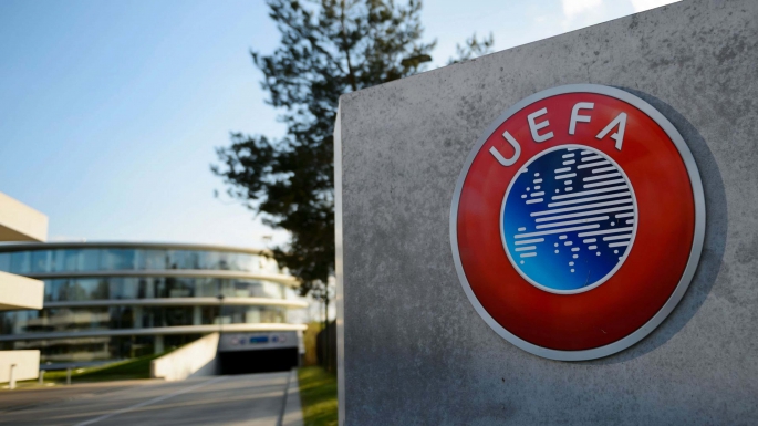 UEFA'dan Fenerbahçe'ye ceza şoku!